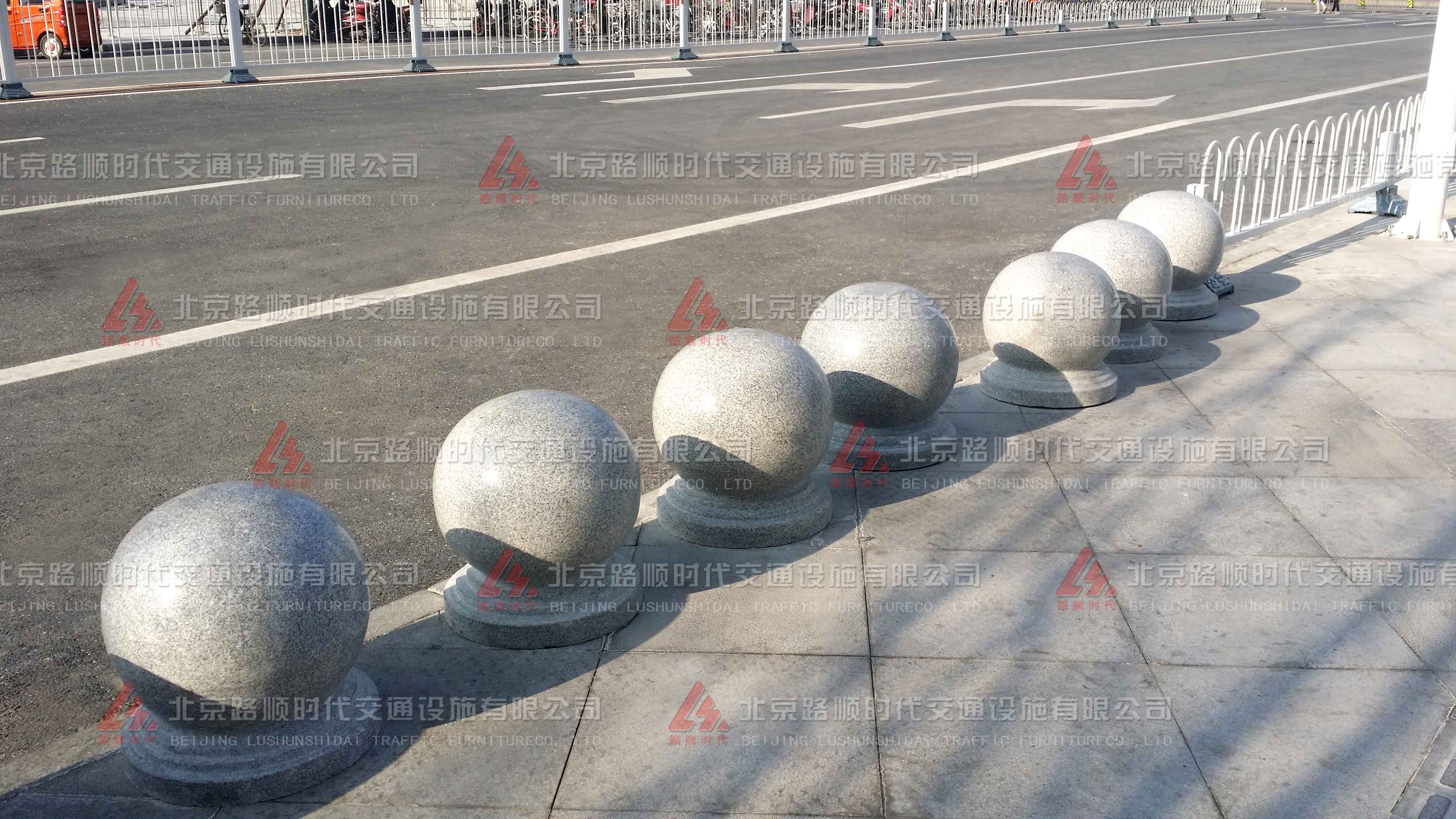 现货供应花岗岩挡车隔离石球路障
