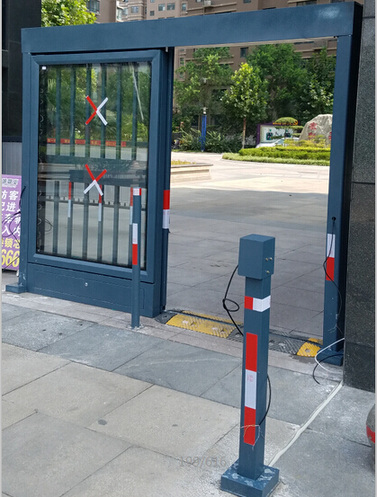 小区人行通道广告平移门生产厂家