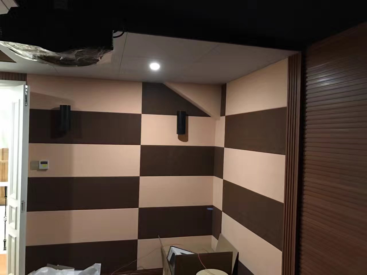 供应品牌聚酯纤维吸音装饰板