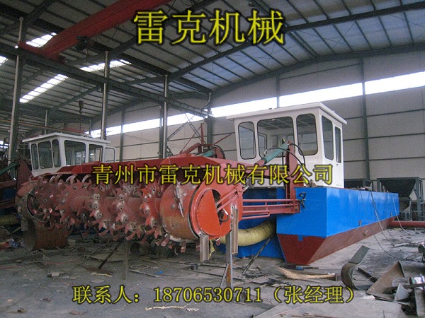 供应四川河道清淤小型绞吸式挖泥船