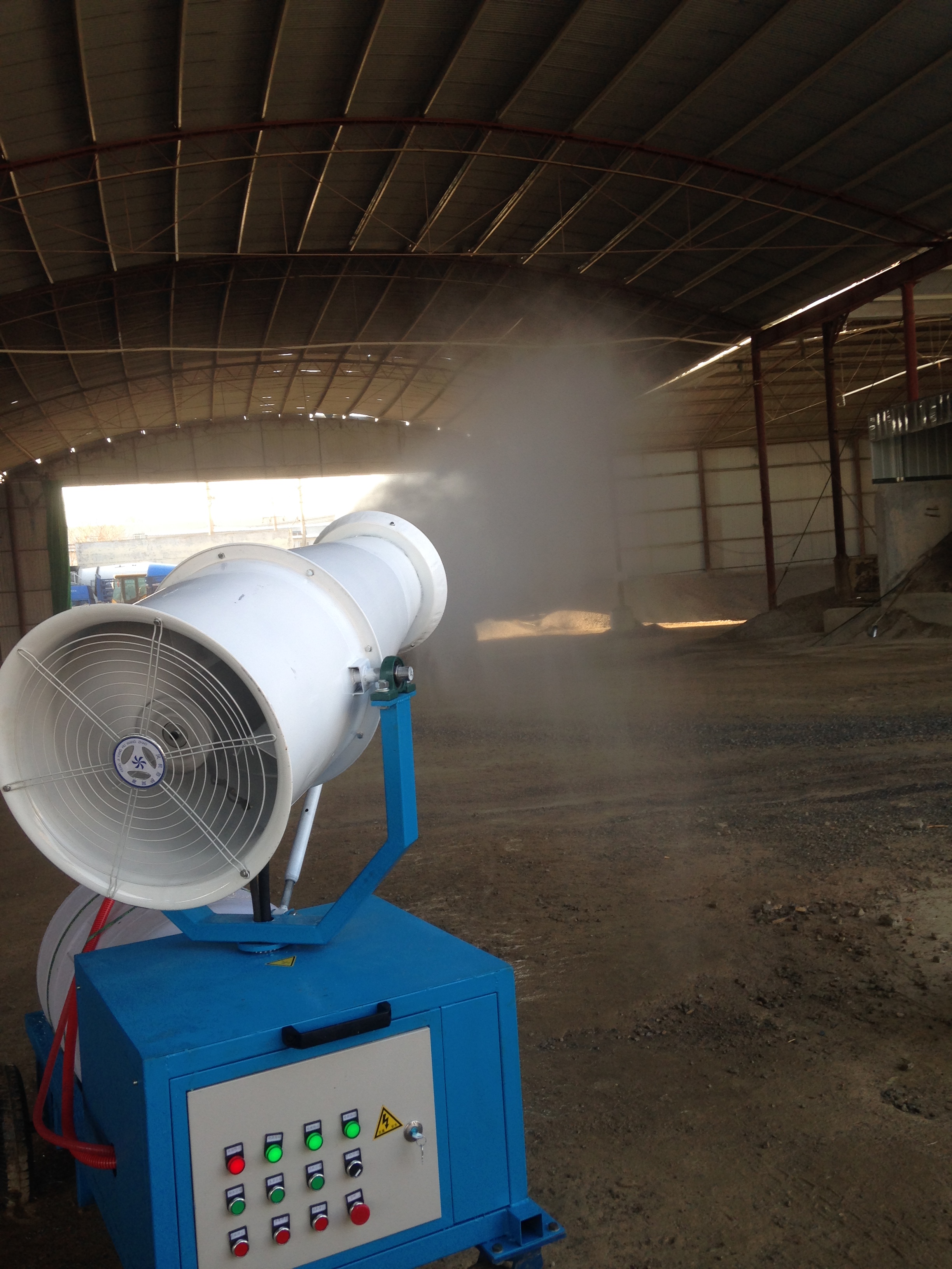 首页 环保 除尘设备 湿式除尘器 >山东淄博除尘雾炮机生产厂家  收藏