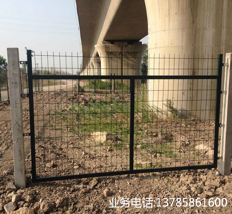高速公路护栏网厂家 公路护栏网价格