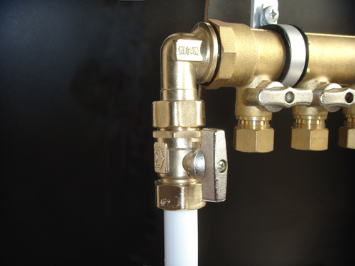 恒尔暖分水器与供暖主管连接专用活接角阀