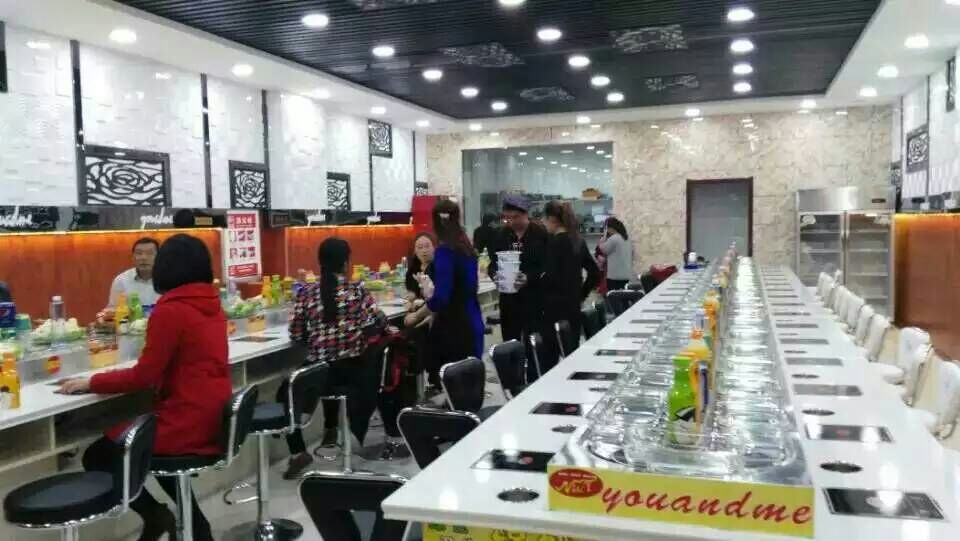 乌鲁木齐 旋转火锅设备厂家 欢迎来电咨询